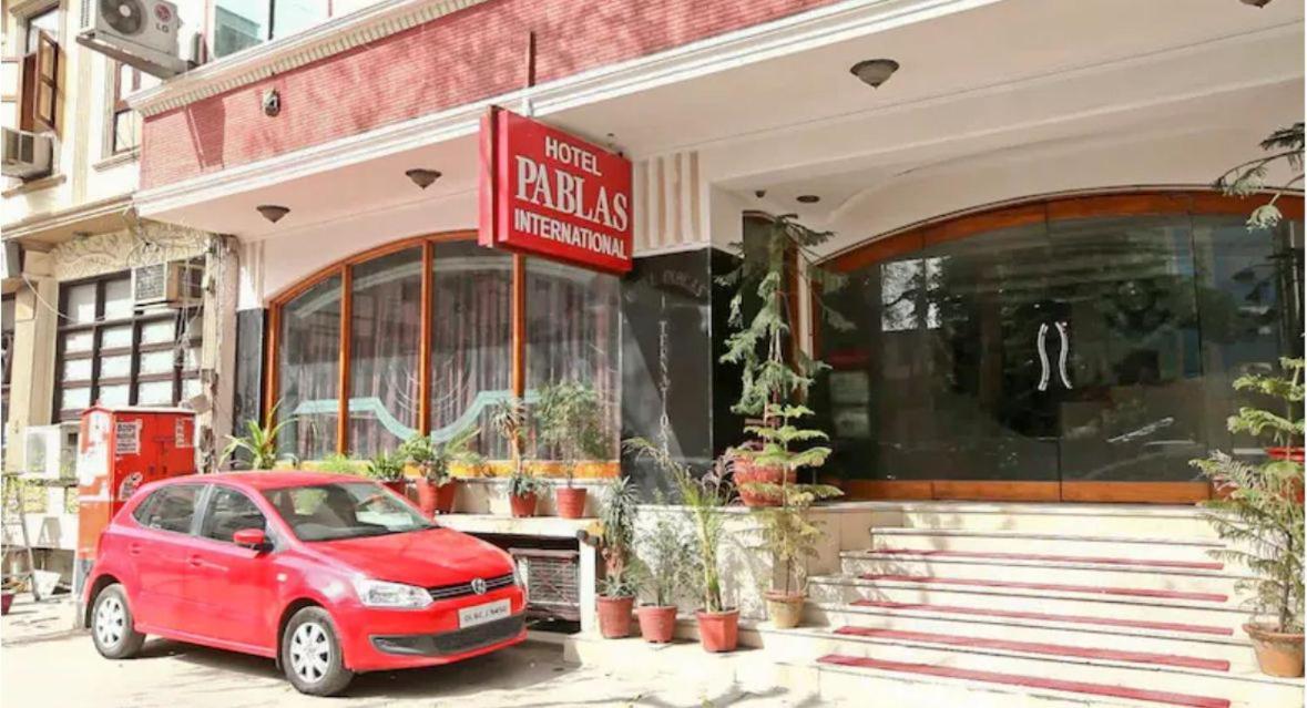 Hotel Pablas International, New Delhi, Near Metro Exterior photo