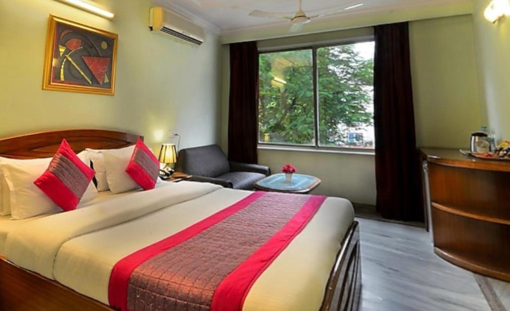 Hotel Pablas International, New Delhi, Near Metro Exterior photo