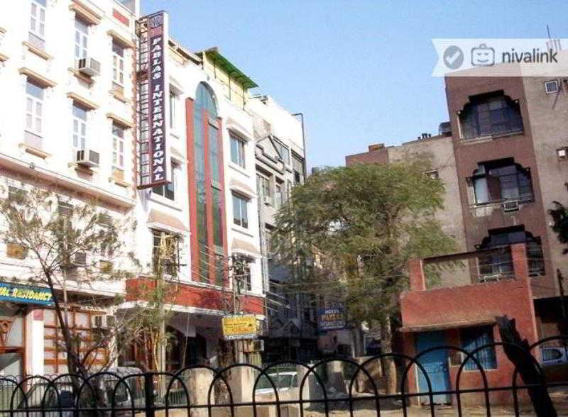 Hotel Pablas International, New Delhi, Near Metro Exterior photo