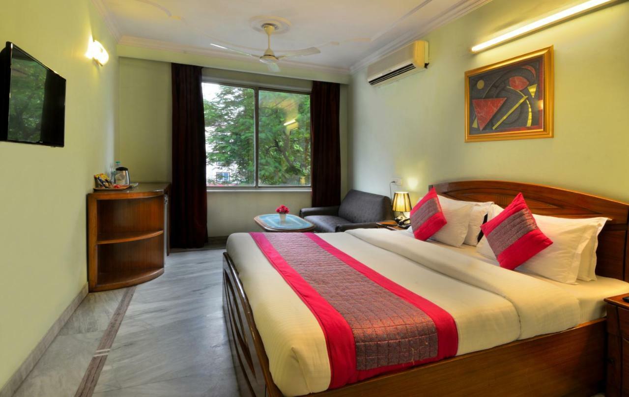 Hotel Pablas International, New Delhi, Near Metro Exterior photo